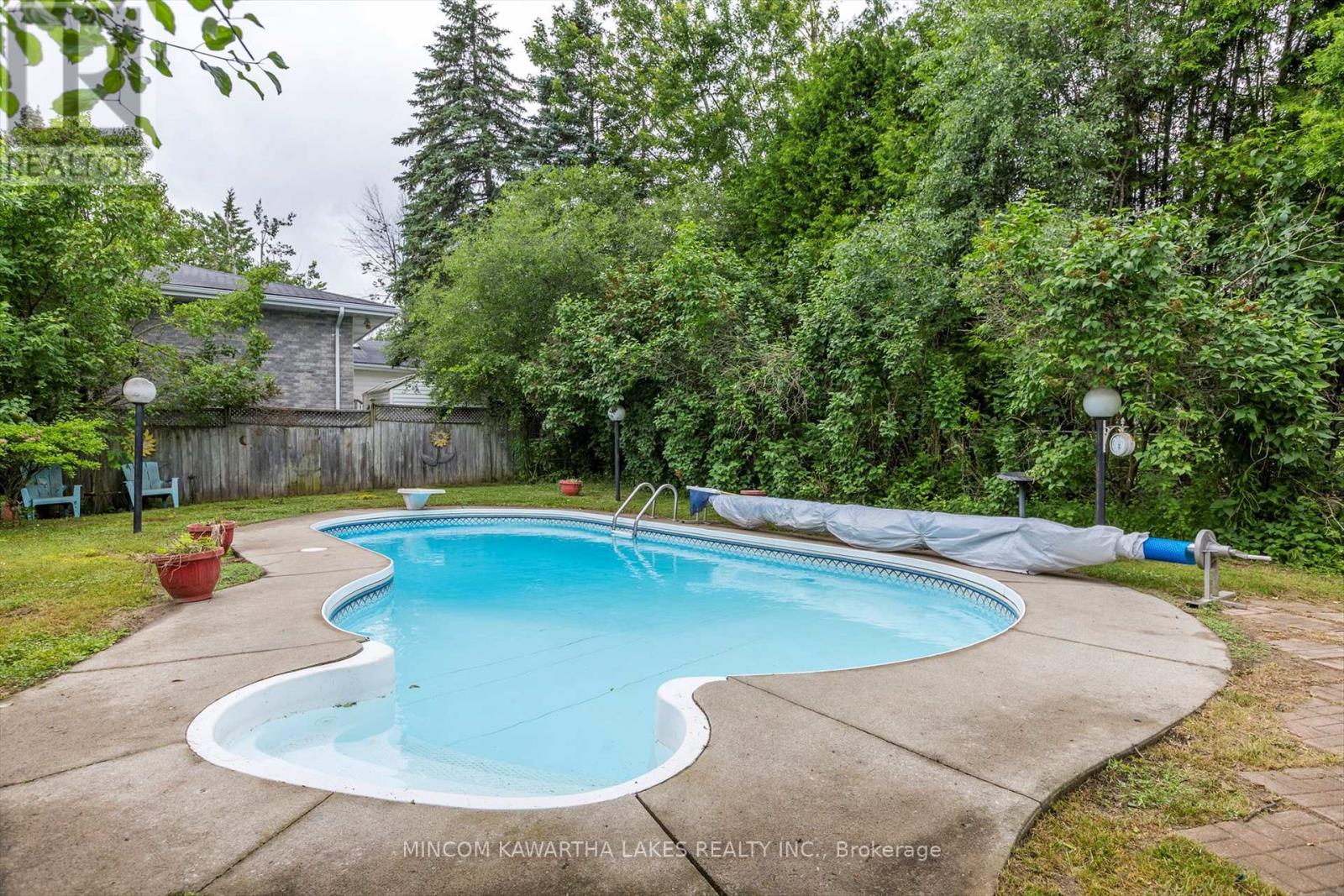 197 Patricia Crescent, Selwyn, Ontario  K9J 6X3 - Photo 39 - X12483783