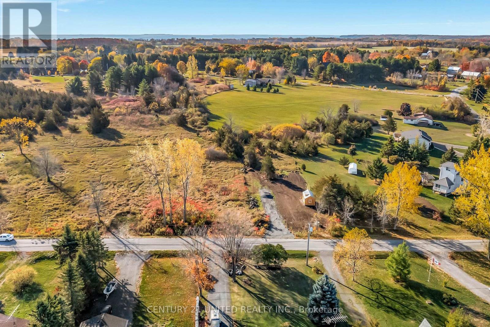 226 Prinyers Cove Crescent, Prince Edward County (North Marysburg Ward), Ontario  K0K 2T0 - Photo 14 - X12483899