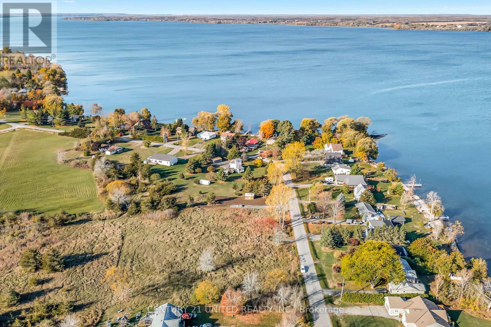 226 Prinyers Cove Crescent, Prince Edward County (North Marysburg Ward), Ontario  K0K 2T0 - Photo 6 - X12483899