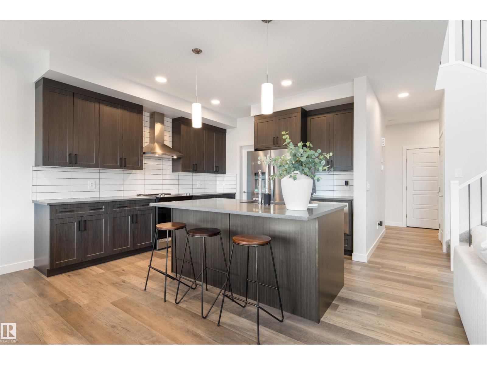 9332 183 Av Nw, Edmonton, Alberta  T5Z 0V1 - Photo 16 - E4463628