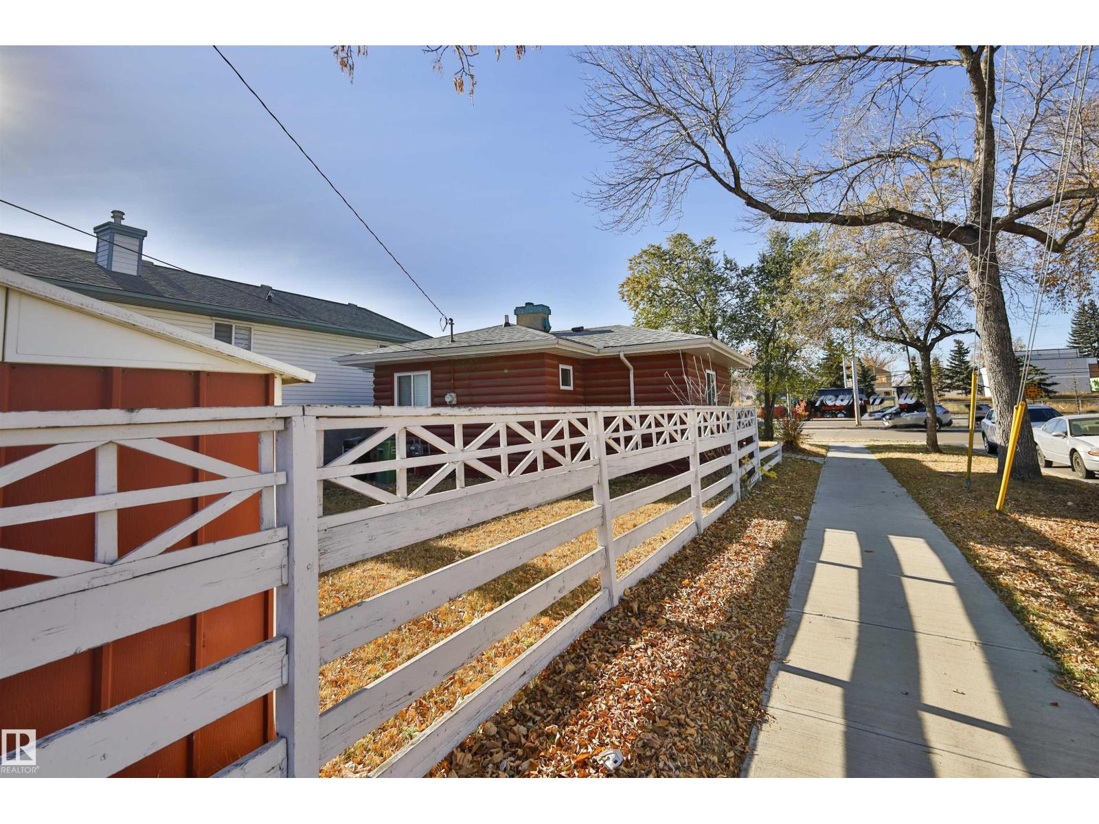 9629 120 Av Nw, Edmonton, Alberta  T5G 0R8 - Photo 12 - E4463629