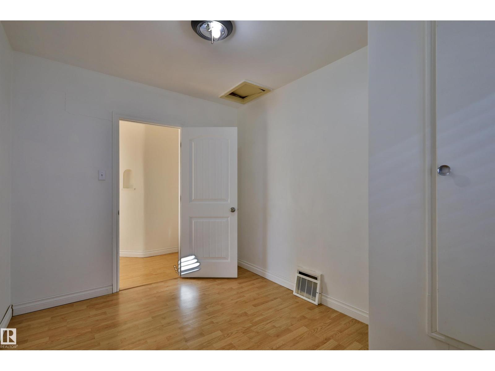 9629 120 Av Nw, Edmonton, Alberta  T5G 0R8 - Photo 26 - E4463629