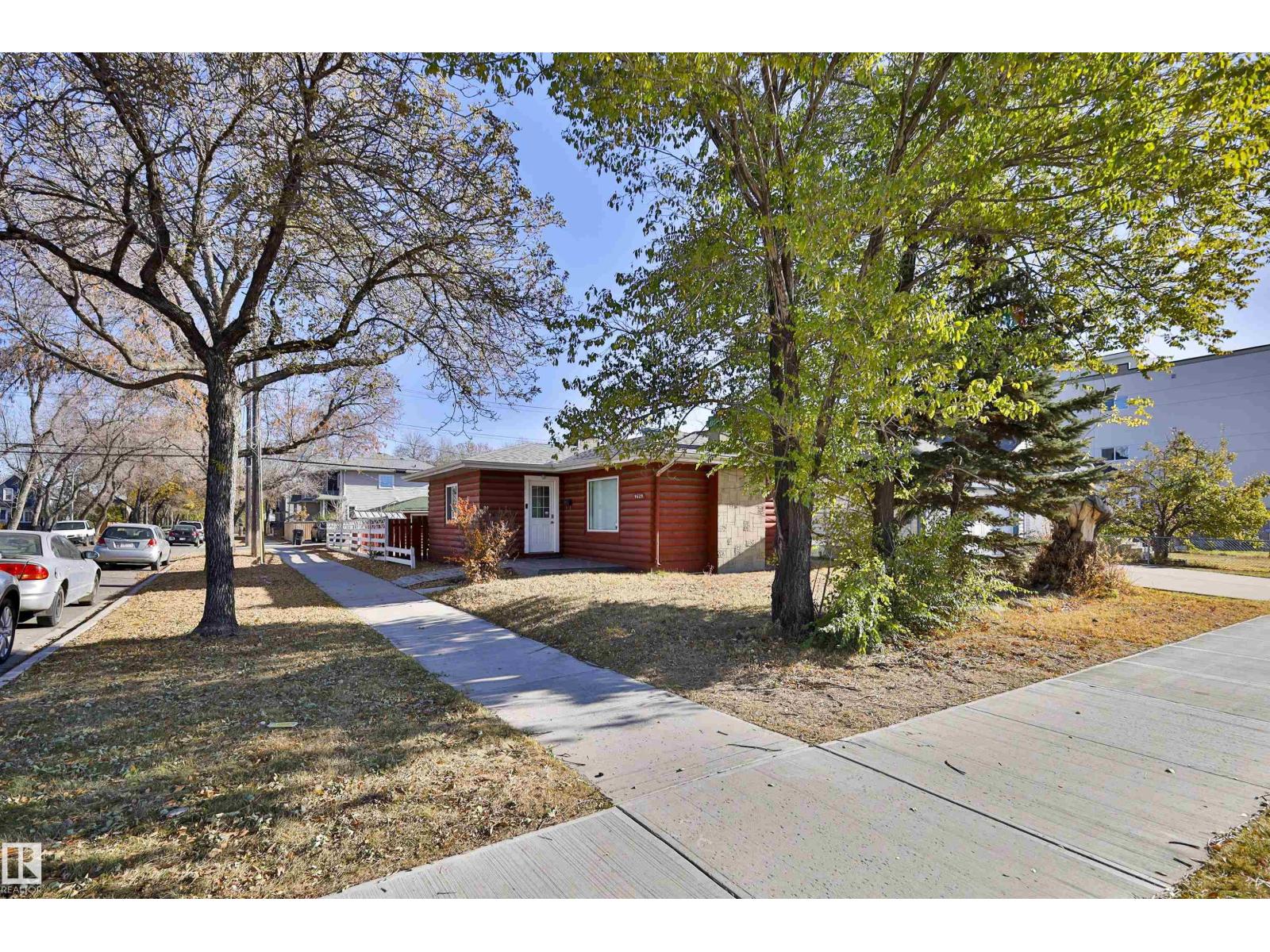 9629 120 Av Nw, Edmonton, Alberta  T5G 0R8 - Photo 7 - E4463629