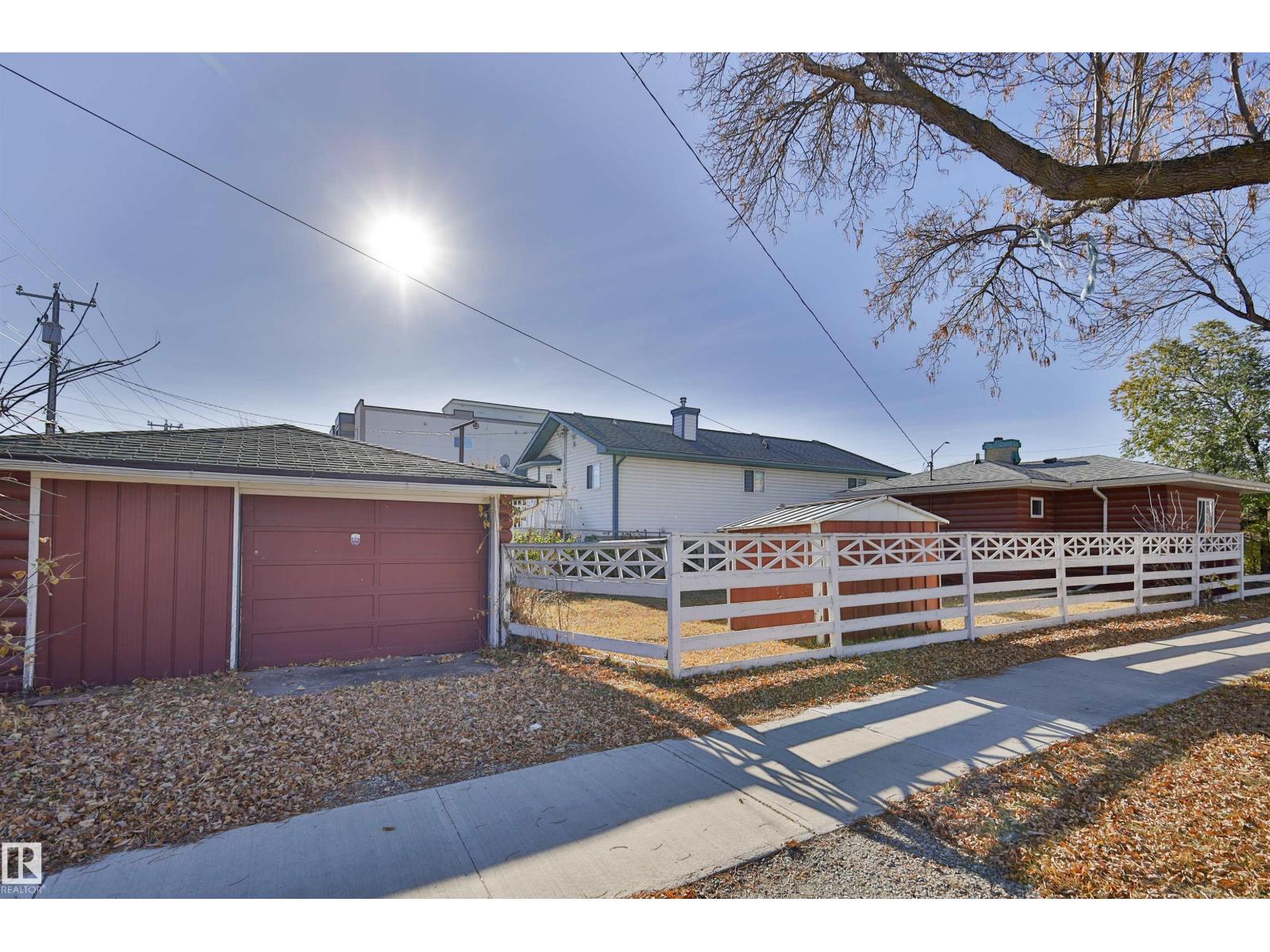 9629 120 Av Nw, Edmonton, Alberta  T5G 0R8 - Photo 9 - E4463629