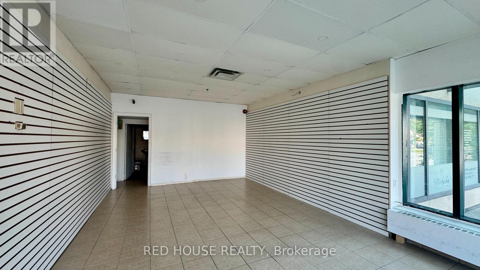 119 - 1280 Finch Avenue W, Toronto, Ontario  M3J 3K6 - Photo 2 - W12483701