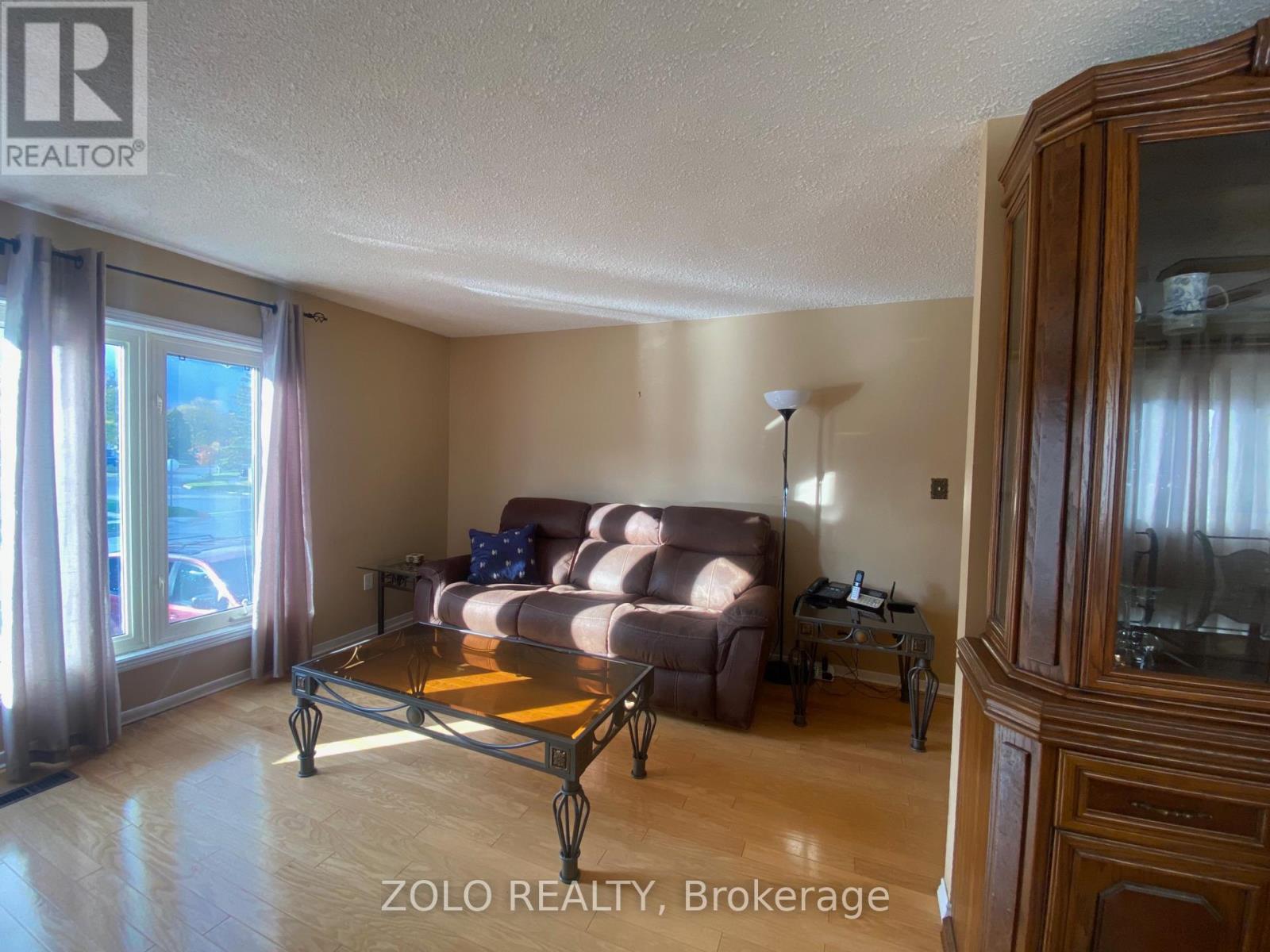 142 Parkview Drive, Orangeville, Ontario  L9W 3J4 - Photo 16 - W12483713