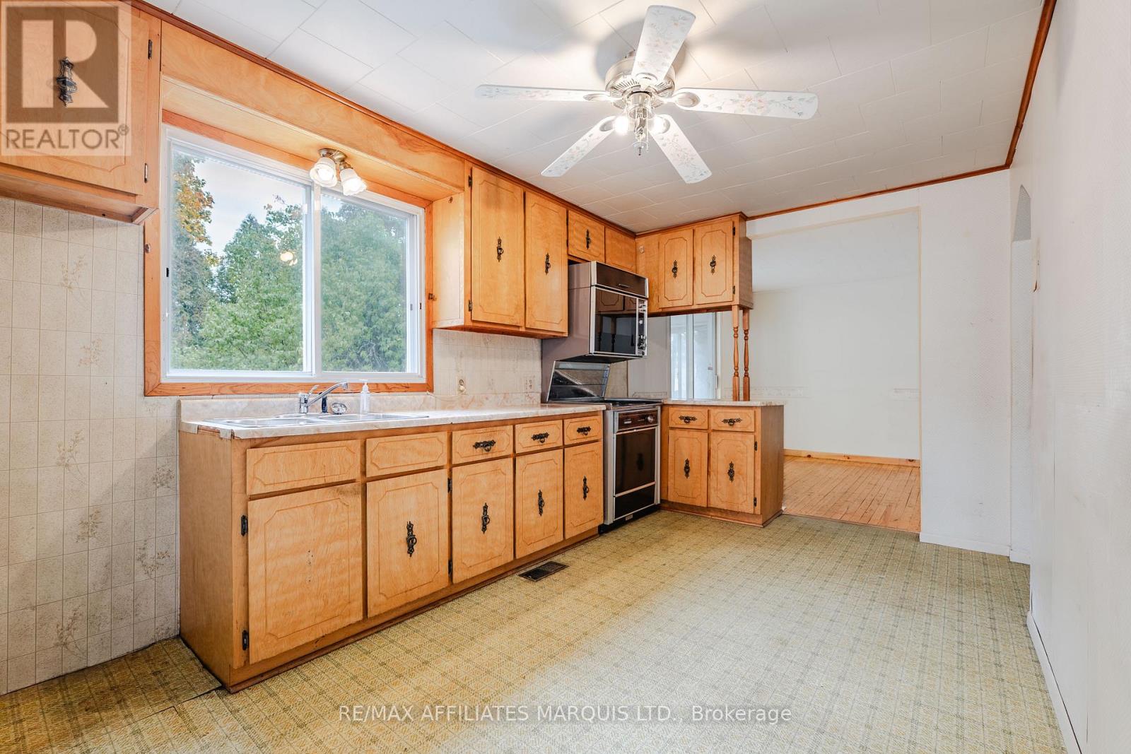 204 Anthony Street, Cornwall, Ontario  K6H 5K3 - Photo 6 - X12483841