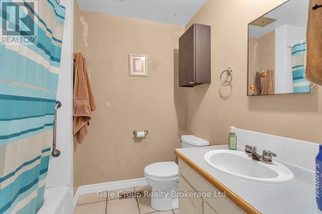 61 Tennyson Street, Woodstock, Ontario  N4S 8B3 - Photo 8 - X12483862