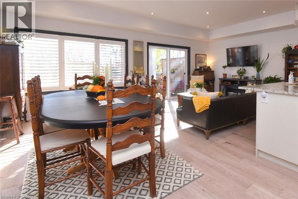 40 Hamilton Street S Unit# 31, Waterdown, Ontario  L8B 1V8 - Photo 11 - 40782458