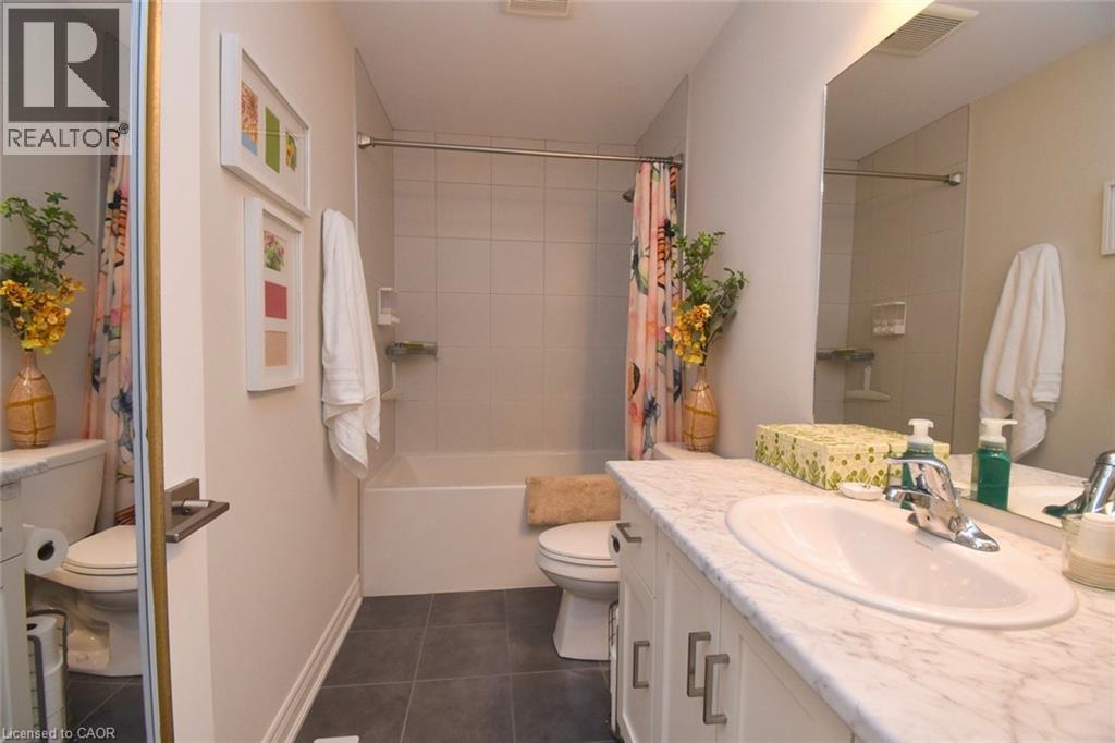 40 Hamilton Street S Unit# 31, Waterdown, Ontario  L8B 1V8 - Photo 35 - 40782458