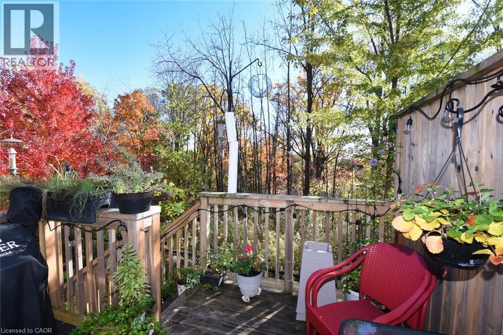 40 Hamilton Street S Unit# 31, Waterdown, Ontario  L8B 1V8 - Photo 39 - 40782458