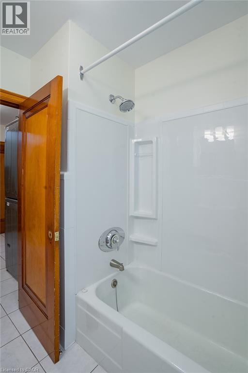 324 King Street E Unit# B, Stoney Creek, Ontario  L8G 1M3 - Photo 15 - 40782452