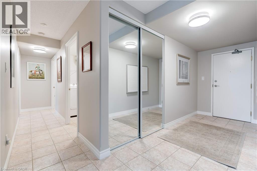 1272 Ontario Street Unit# 204, Burlington, Ontario  L7S 2L8 - Photo 4 - 40782280