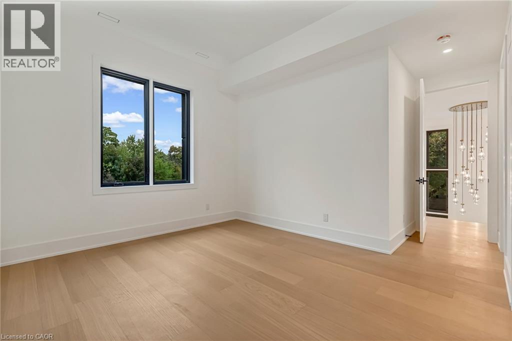 144 Mansfield Drive, Oakville, Ontario  L6H 1K4 - Photo 26 - 40782111