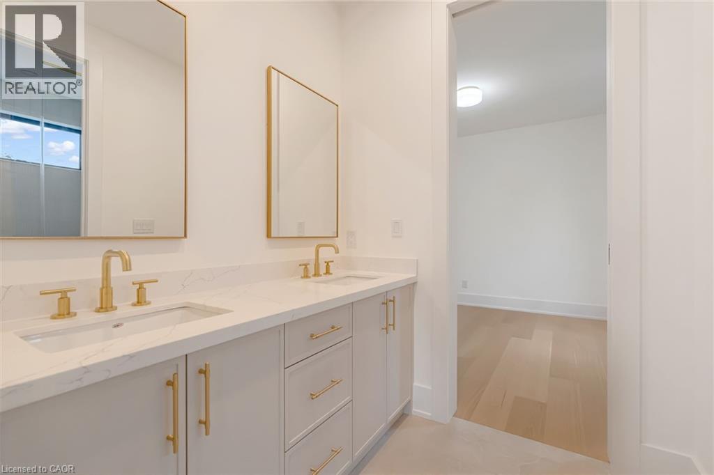 144 Mansfield Drive, Oakville, Ontario  L6H 1K4 - Photo 27 - 40782111