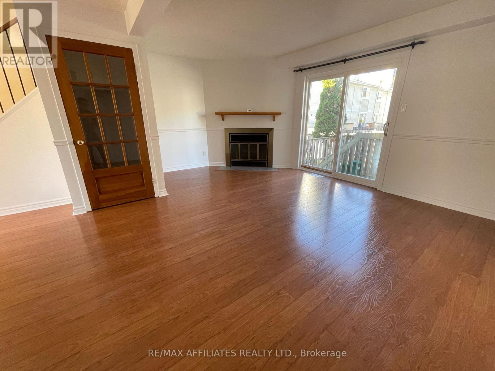 65 - 47 Mcdermot Court, Ottawa, Ontario  K2L 3V5 - Photo 15 - X12277414
