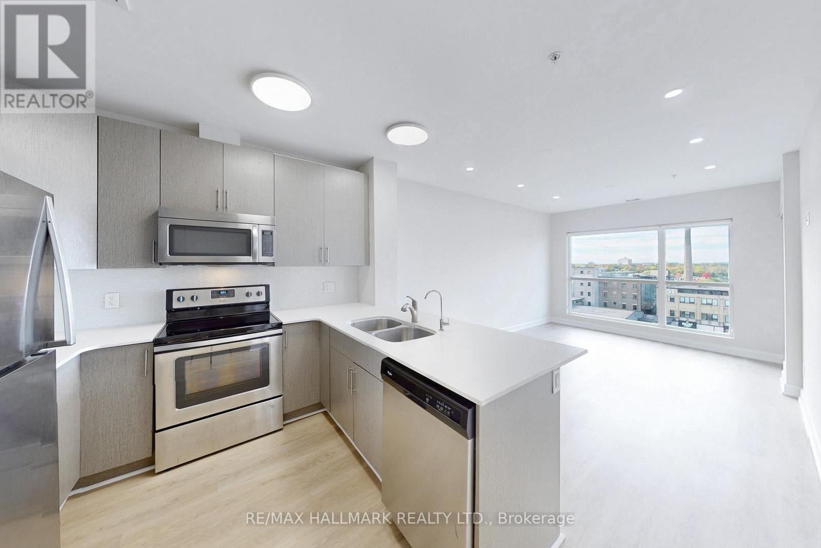 711 - 1 VICTORIA STREET S, Waterloo, Ontario