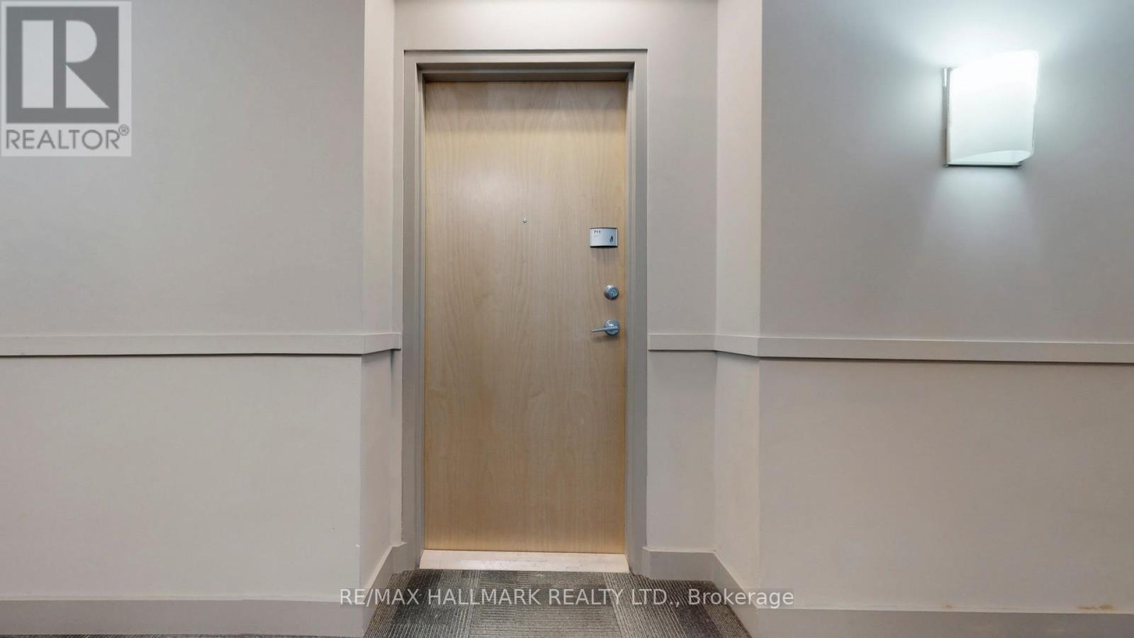 711 - 1 Victoria Street S, Waterloo, Ontario  N2G 0B5 - Photo 8 - X12483712