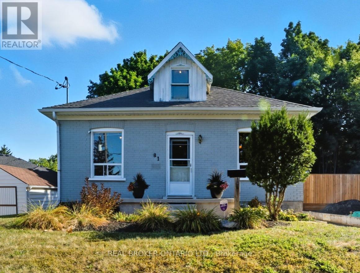 81 BEECH AVENUE, Cambridge, Ontario