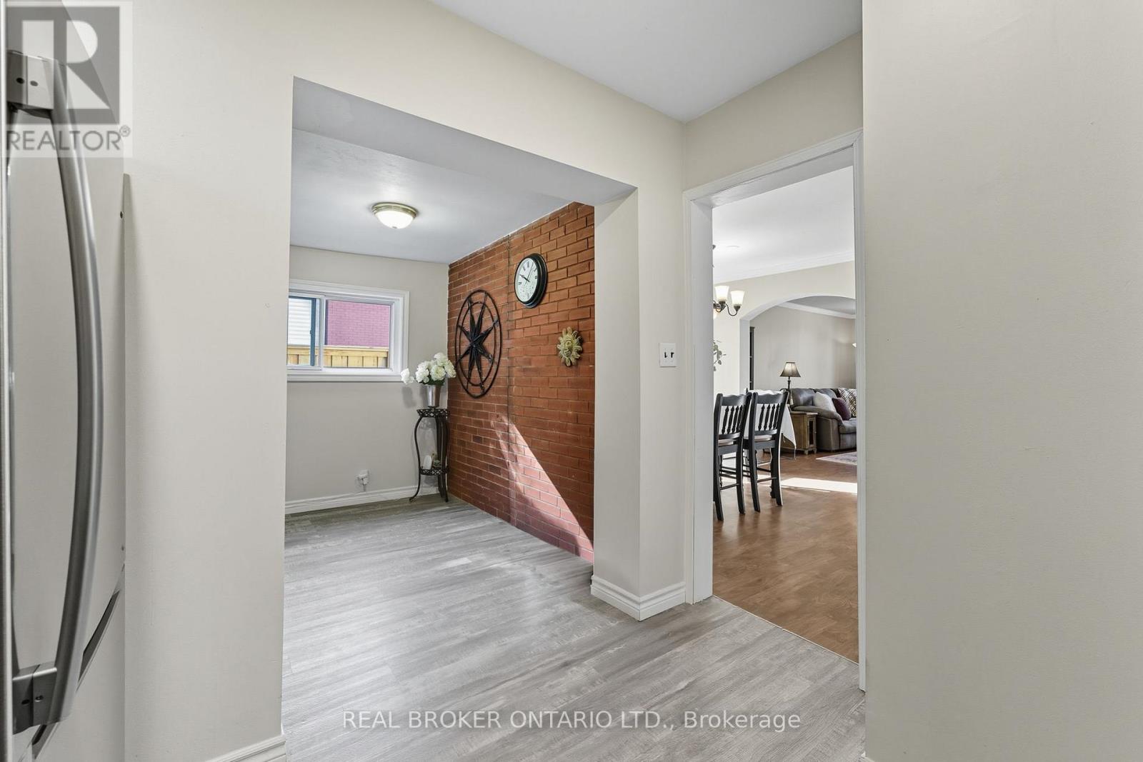 81 Beech Avenue, Cambridge, Ontario  N3C 1X6 - Photo 12 - X12483717