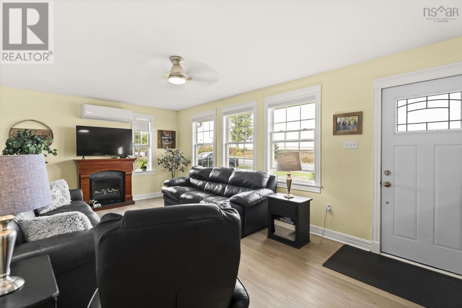 9322 Highway 14, Woodville, Nova Scotia  B0N 2A0 - Photo 4 - 202524289