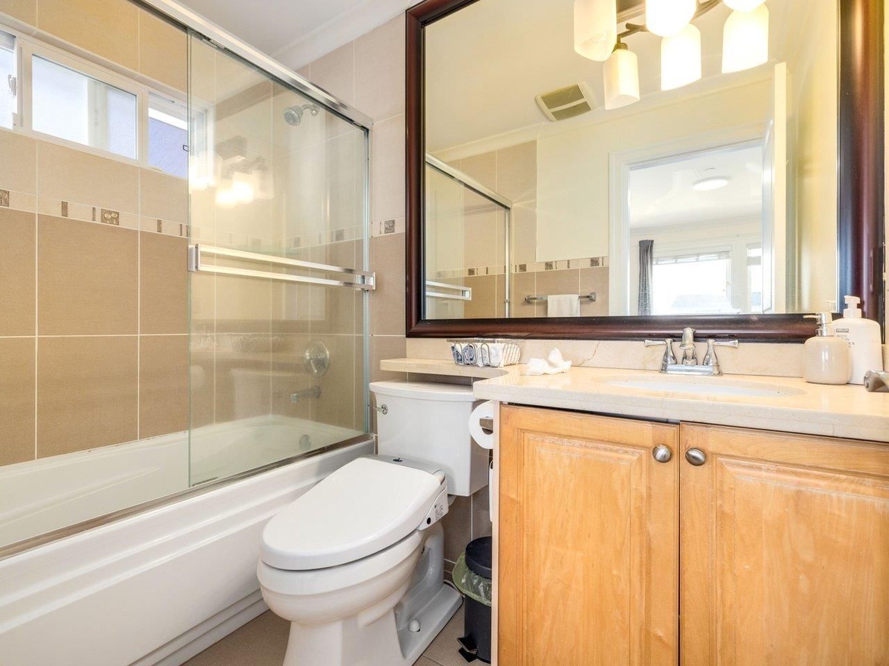 15354 Royal Avenue, White Rock, British Columbia V4B 1M8 - Photo 24 - R3058007