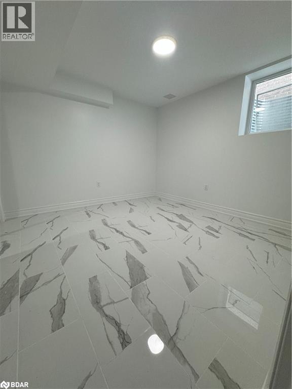 29 Paddington Grove Unit# Lower, Barrie, Ontario  L9J 0J3 - Photo 9 - 40782344