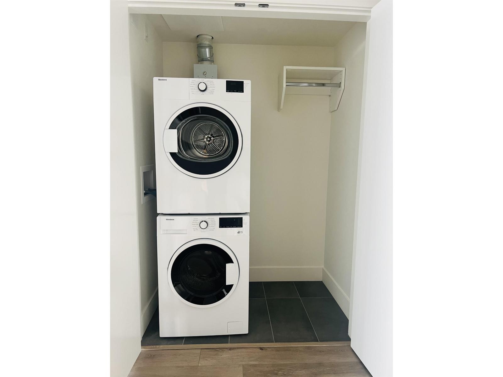 2003 10428 Whalley Boulevard, Surrey, British Columbia  V3T 0W2 - Photo 10 - R3062033