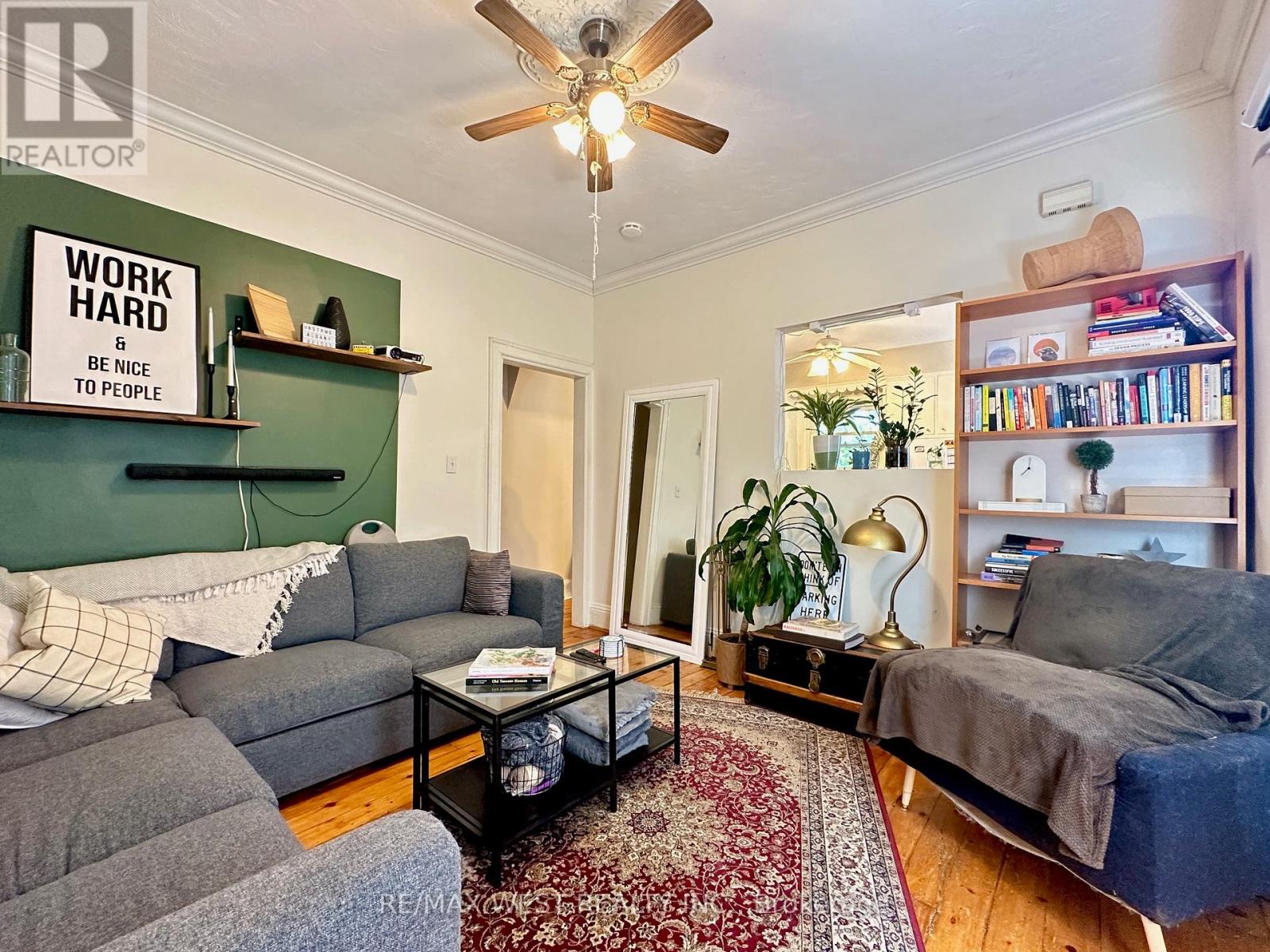 221 Albany Avenue, Toronto, Ontario  M5R 3C7 - Photo 3 - C12483772