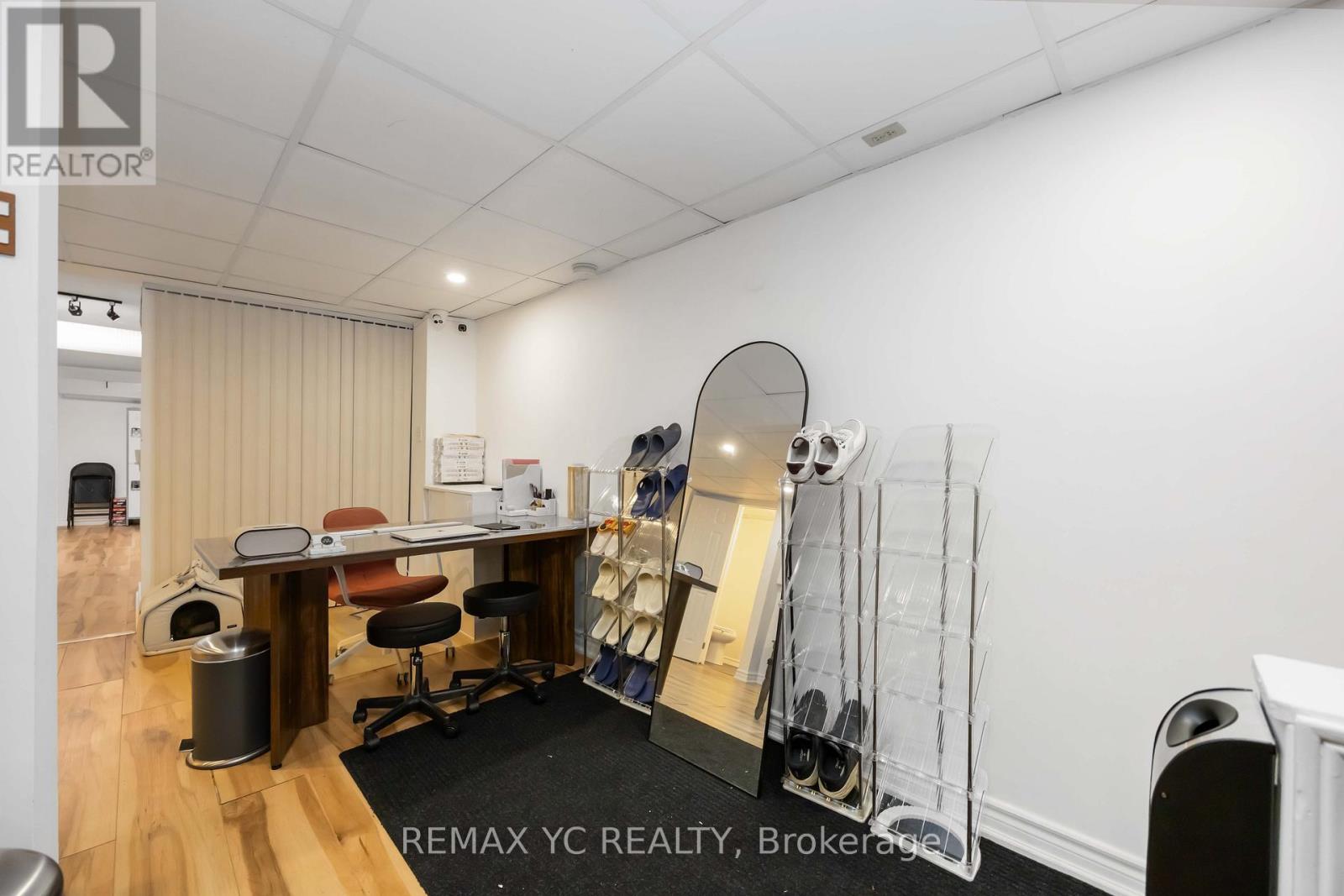 2nd Floor - 4864 Yonge Street, Toronto, Ontario  M2N 5N2 - Photo 11 - C12483778