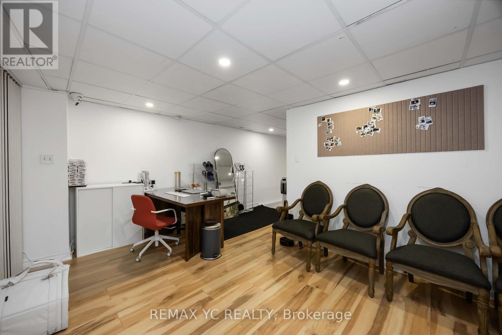 2nd Floor - 4864 Yonge Street, Toronto, Ontario  M2N 5N2 - Photo 14 - C12483778