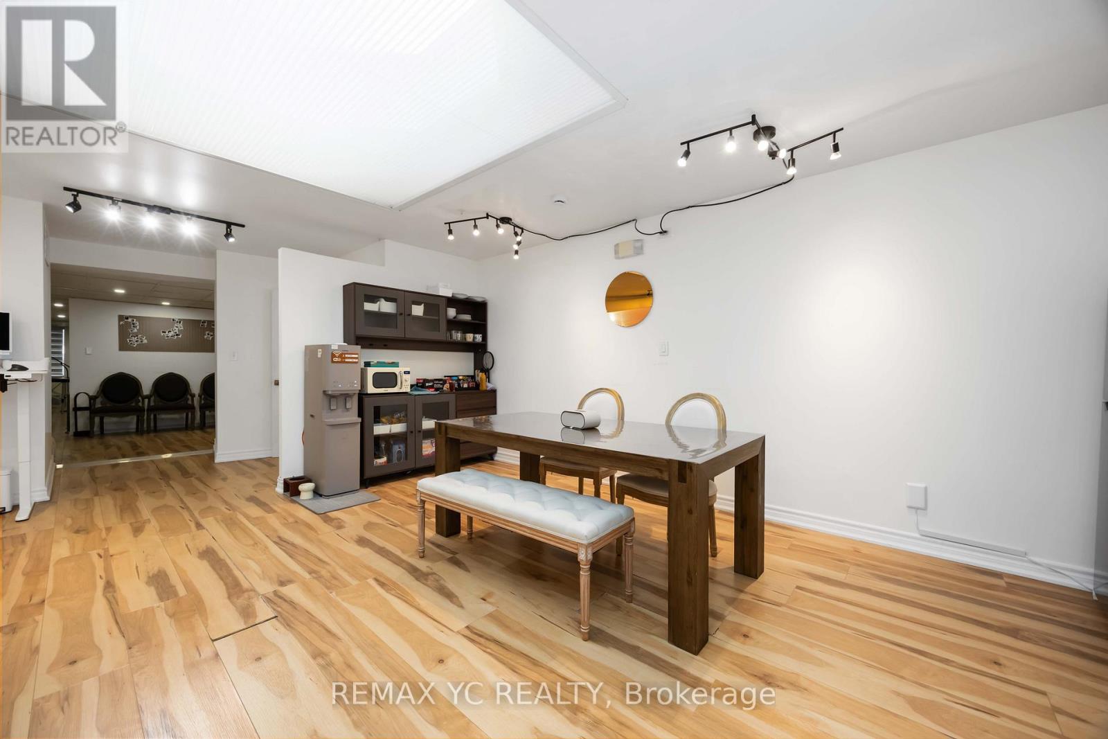 2nd Floor - 4864 Yonge Street, Toronto, Ontario  M2N 5N2 - Photo 26 - C12483778