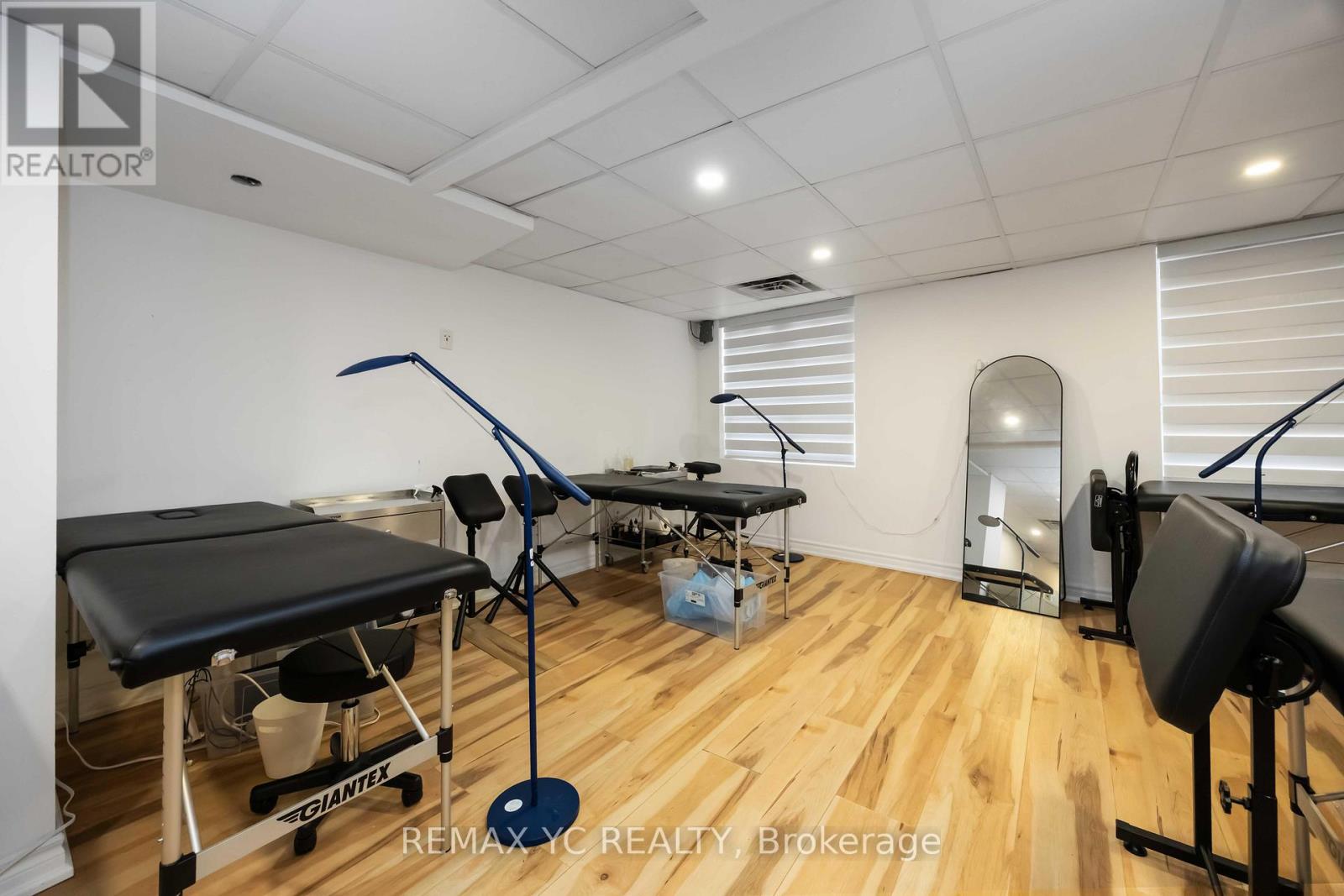 2nd Floor - 4864 Yonge Street, Toronto, Ontario  M2N 5N2 - Photo 7 - C12483778