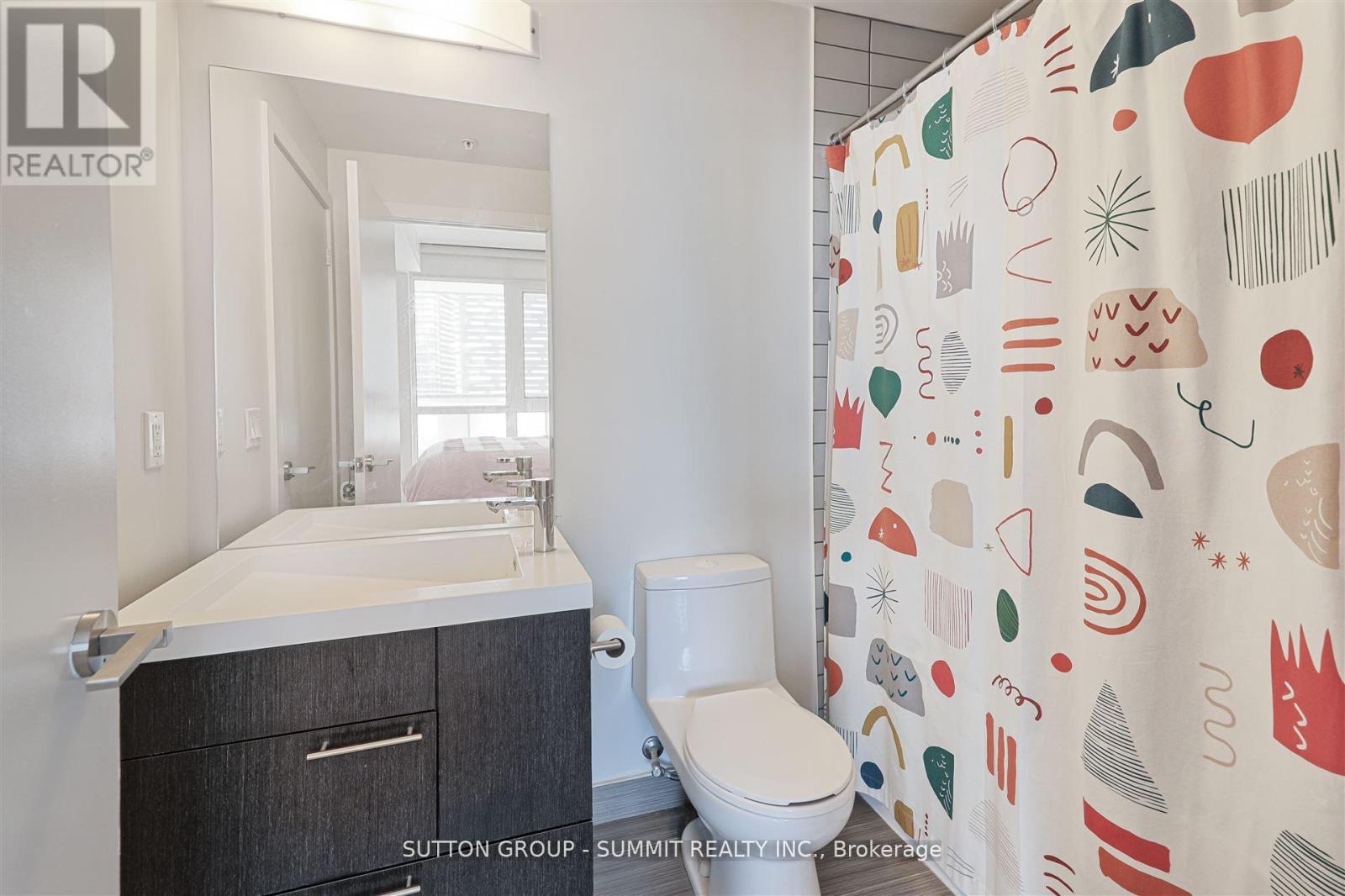 1008 - 30 Nelson Street, Toronto, Ontario  M5V 0H5 - Photo 24 - C12483840