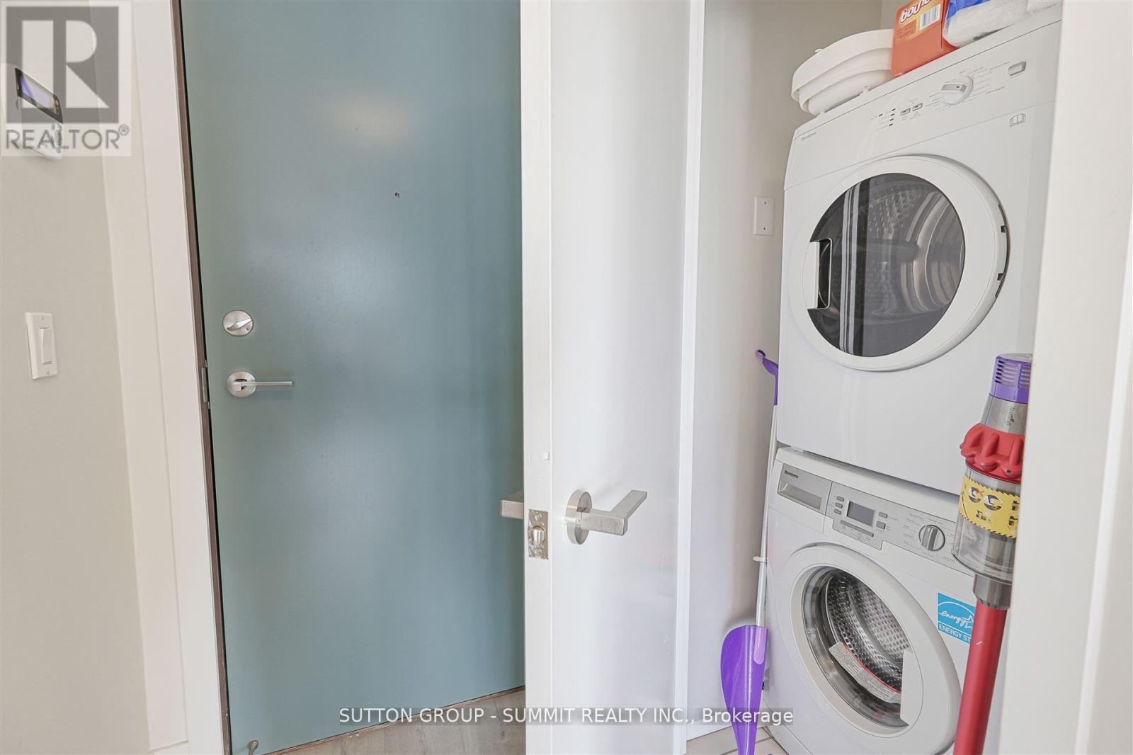 1008 - 30 Nelson Street, Toronto, Ontario  M5V 0H5 - Photo 25 - C12483840