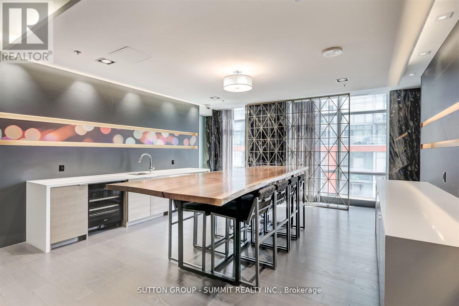 1008 - 30 Nelson Street, Toronto, Ontario  M5V 0H5 - Photo 27 - C12483840