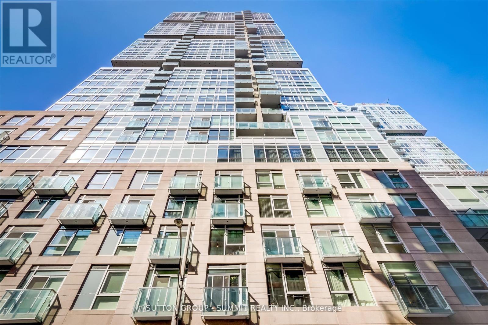 1008 - 30 Nelson Street, Toronto, Ontario  M5V 0H5 - Photo 3 - C12483840