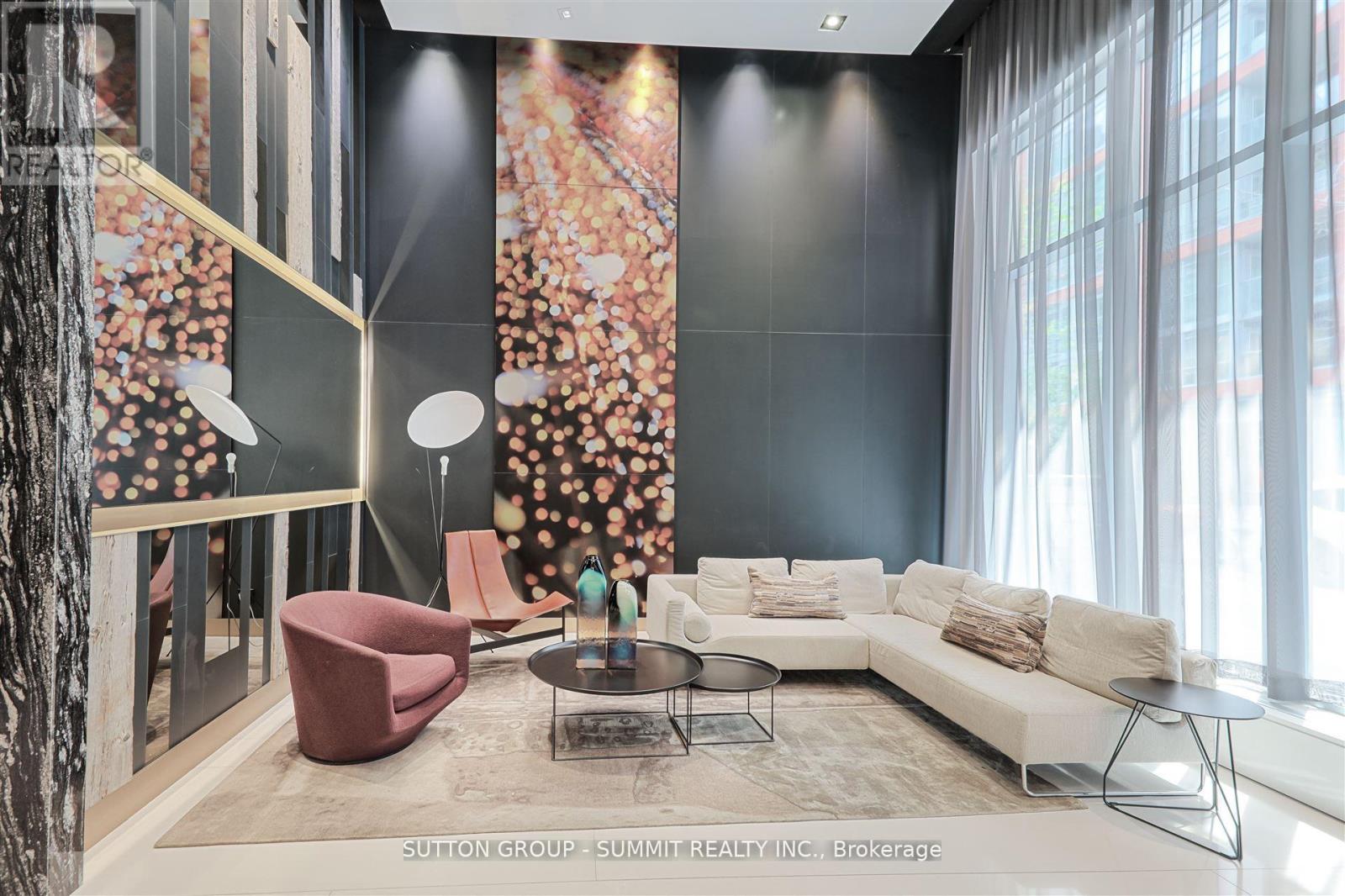 1008 - 30 Nelson Street, Toronto, Ontario  M5V 0H5 - Photo 5 - C12483840