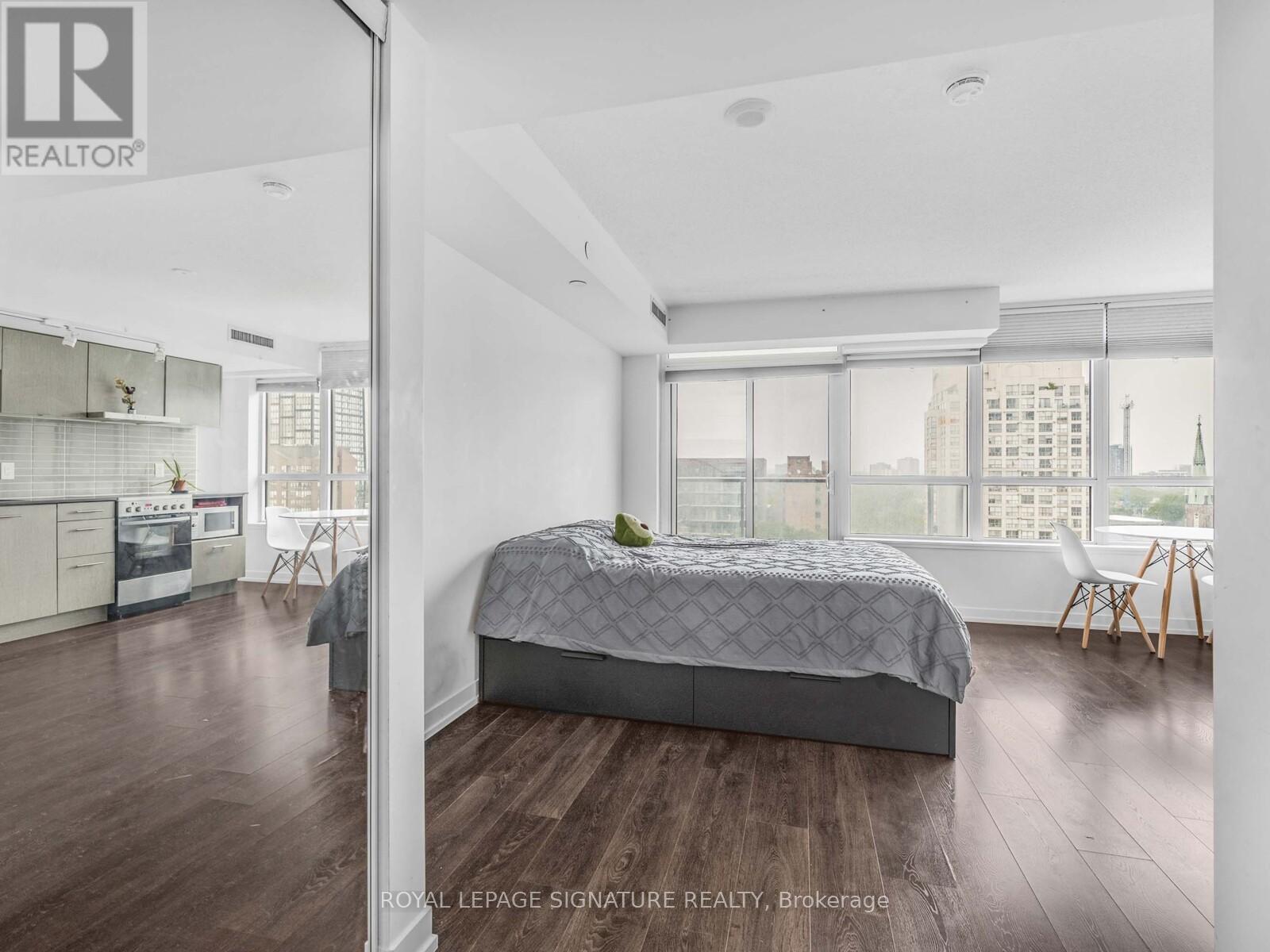 1007 - 365 Church Street, Toronto, Ontario  M5B 1Z9 - Photo 10 - C12483842