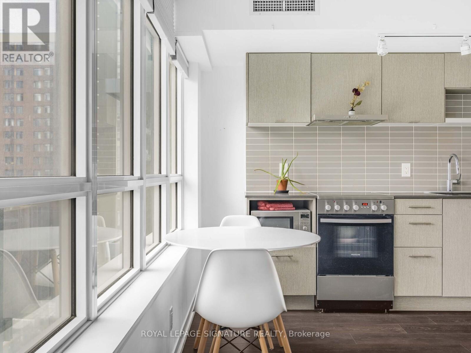 1007 - 365 Church Street, Toronto, Ontario  M5B 1Z9 - Photo 8 - C12483842