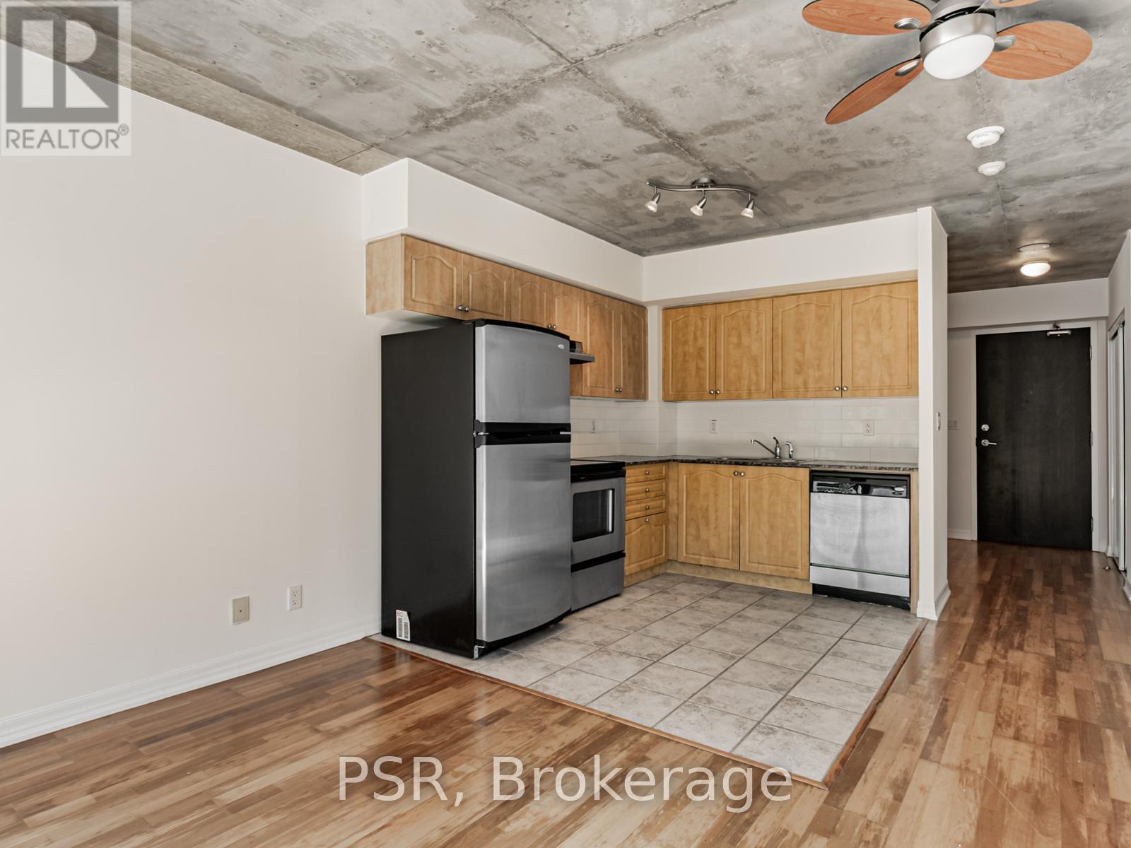 202 - 22 Wellesley Street E, Toronto, Ontario  M4Y 1G3 - Photo 7 - C12483884