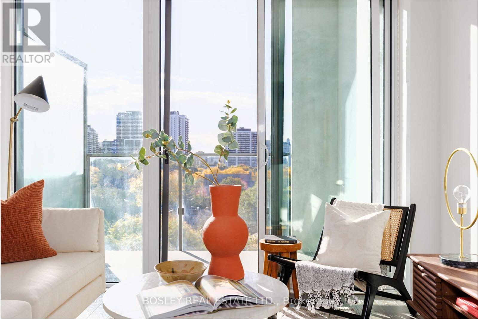 932 - 8 Hillsdale Avenue E, Toronto, Ontario  M4S 0B2 - Photo 6 - C12483896