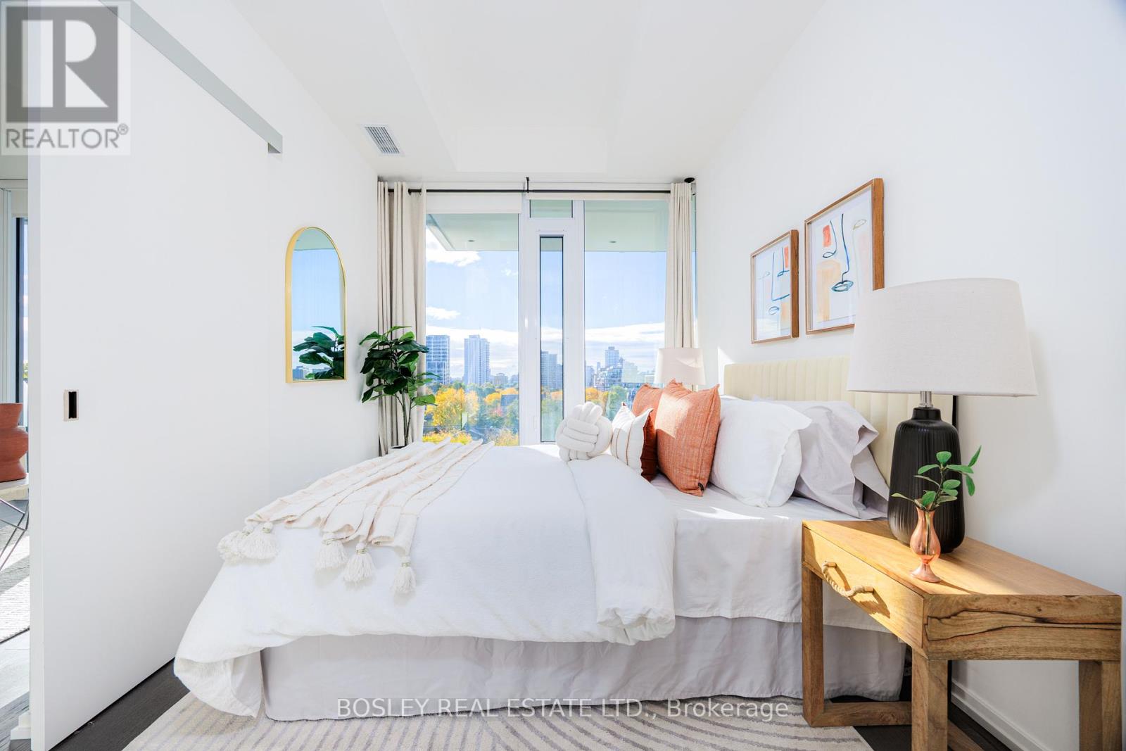 932 - 8 Hillsdale Avenue E, Toronto, Ontario  M4S 0B2 - Photo 8 - C12483896