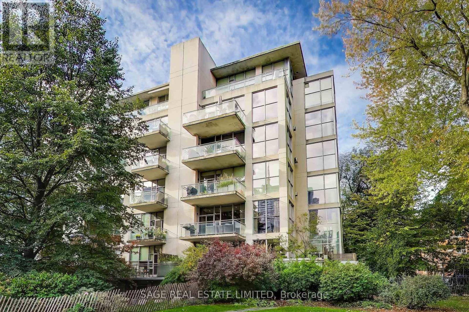 301 - 20 Niagara Street, Toronto, Ontario  M5V 3L8 - Photo 2 - C12483905