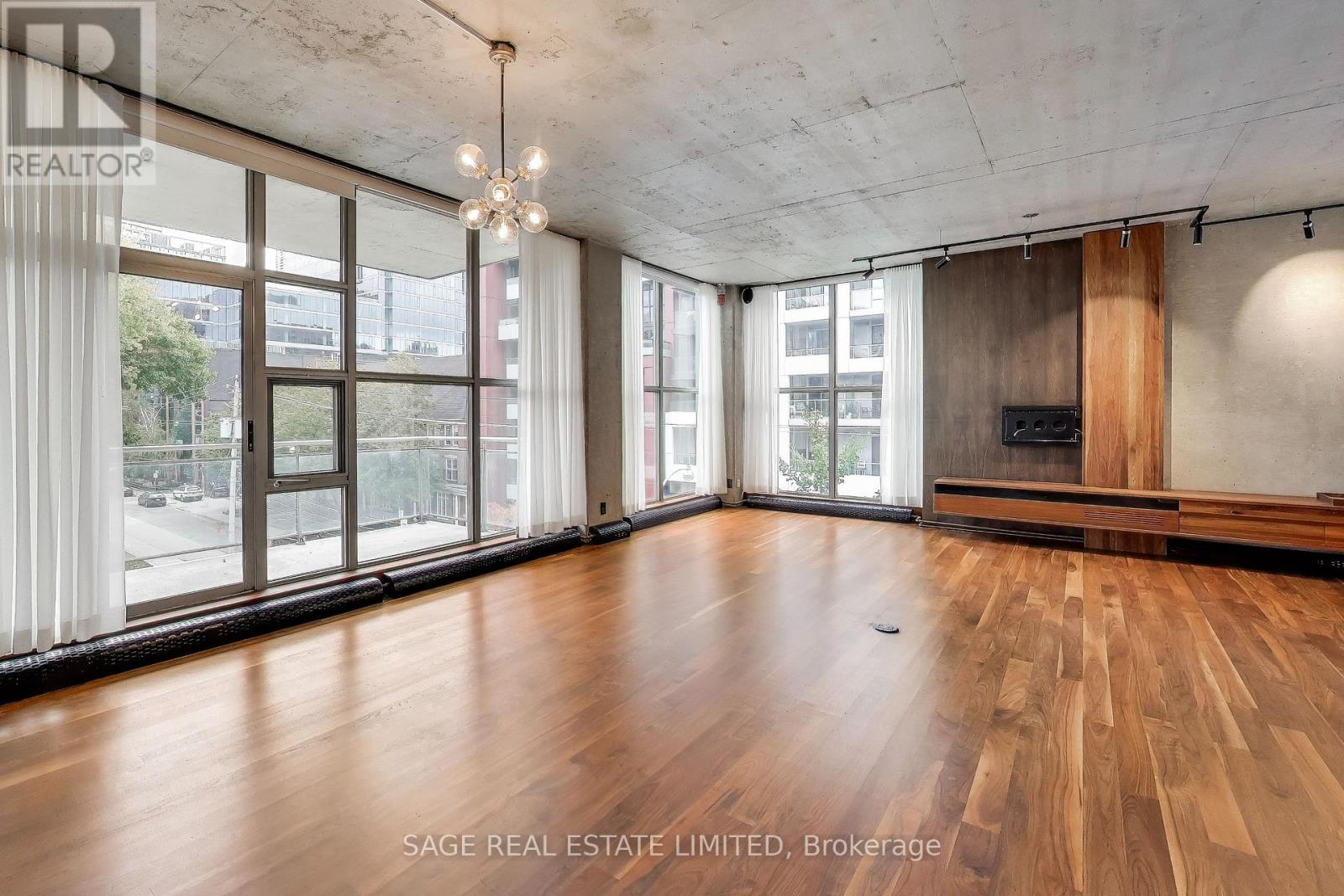 301 - 20 Niagara Street, Toronto, Ontario  M5V 3L8 - Photo 3 - C12483905