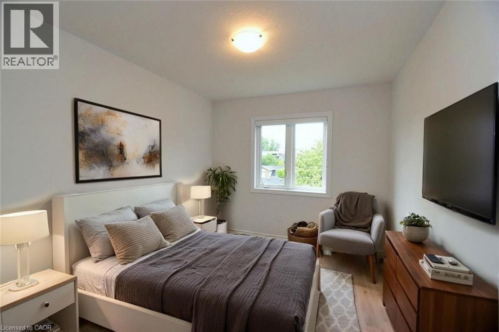 187 Wilson Street W Unit# 4, Ancaster, Ontario  L9G 1N4 - Photo 37 - 40782465