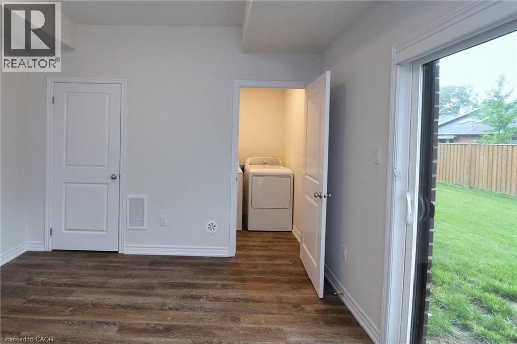 187 Wilson Street W Unit# 4, Ancaster, Ontario  L9G 1N4 - Photo 45 - 40782465