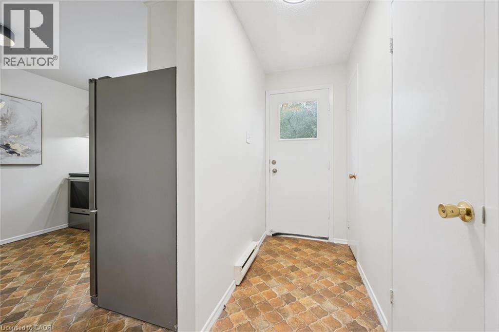100 Bluevale Street N Unit# 29, Waterloo, Ontario  N2J 4M9 - Photo 20 - 40782163