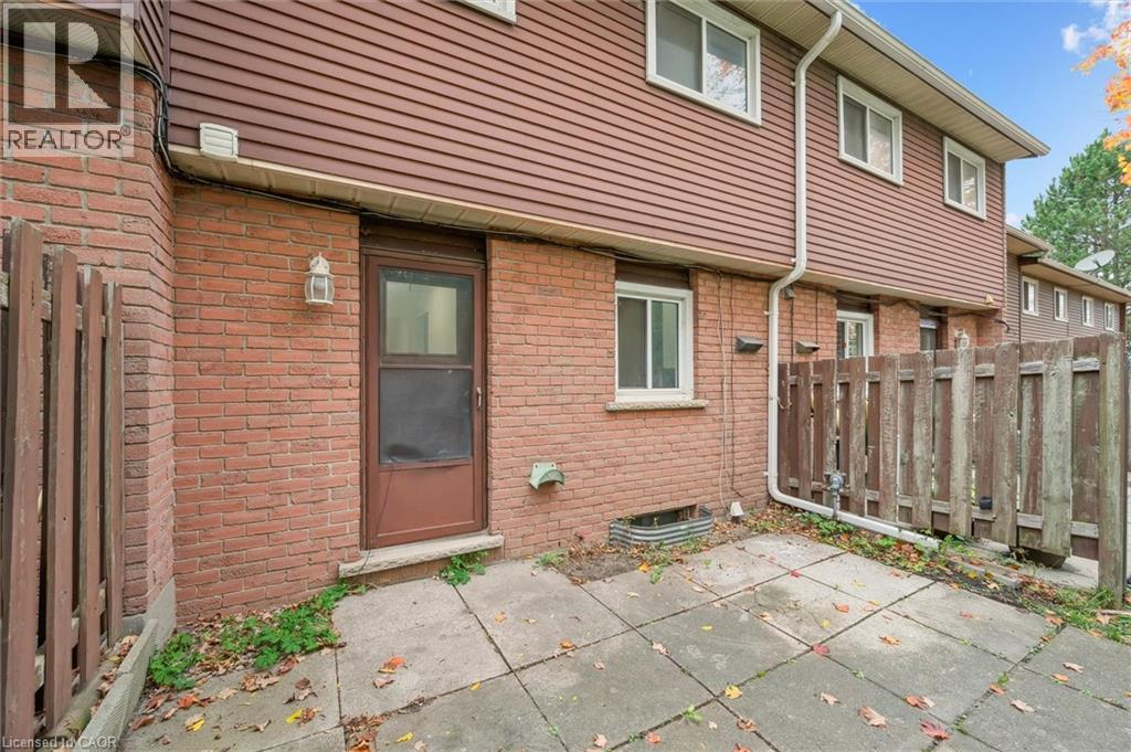 100 Bluevale Street N Unit# 29, Waterloo, Ontario  N2J 4M9 - Photo 37 - 40782163