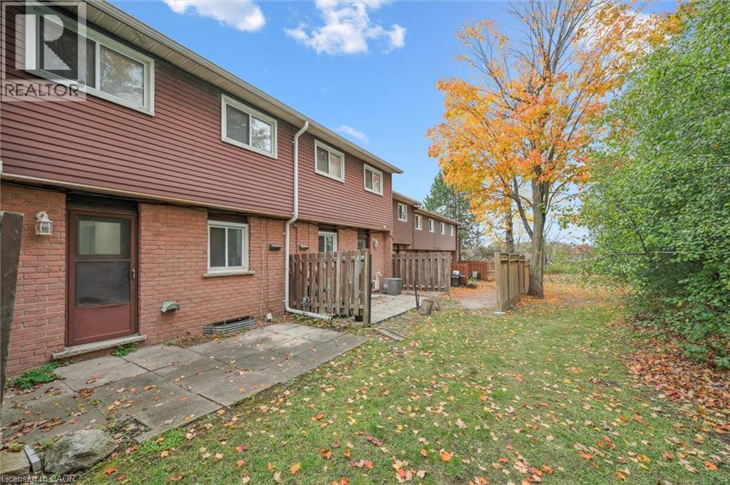100 Bluevale Street N Unit# 29, Waterloo, Ontario  N2J 4M9 - Photo 39 - 40782163